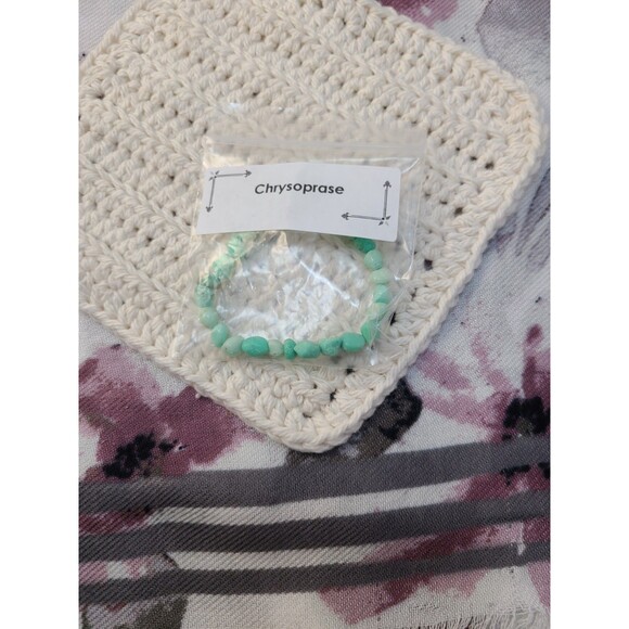 Natural Chrysoprase Gemstone Bracelet – NWOT #GreenCrystal #HealingJewelry - Picture 4 of 6